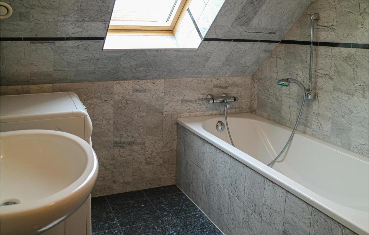 2 Bedroom Gorgeous Home In Hohenkirchen Hohenkirchen  Kültér fotó